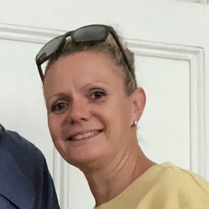 Meet your Posher, Jade